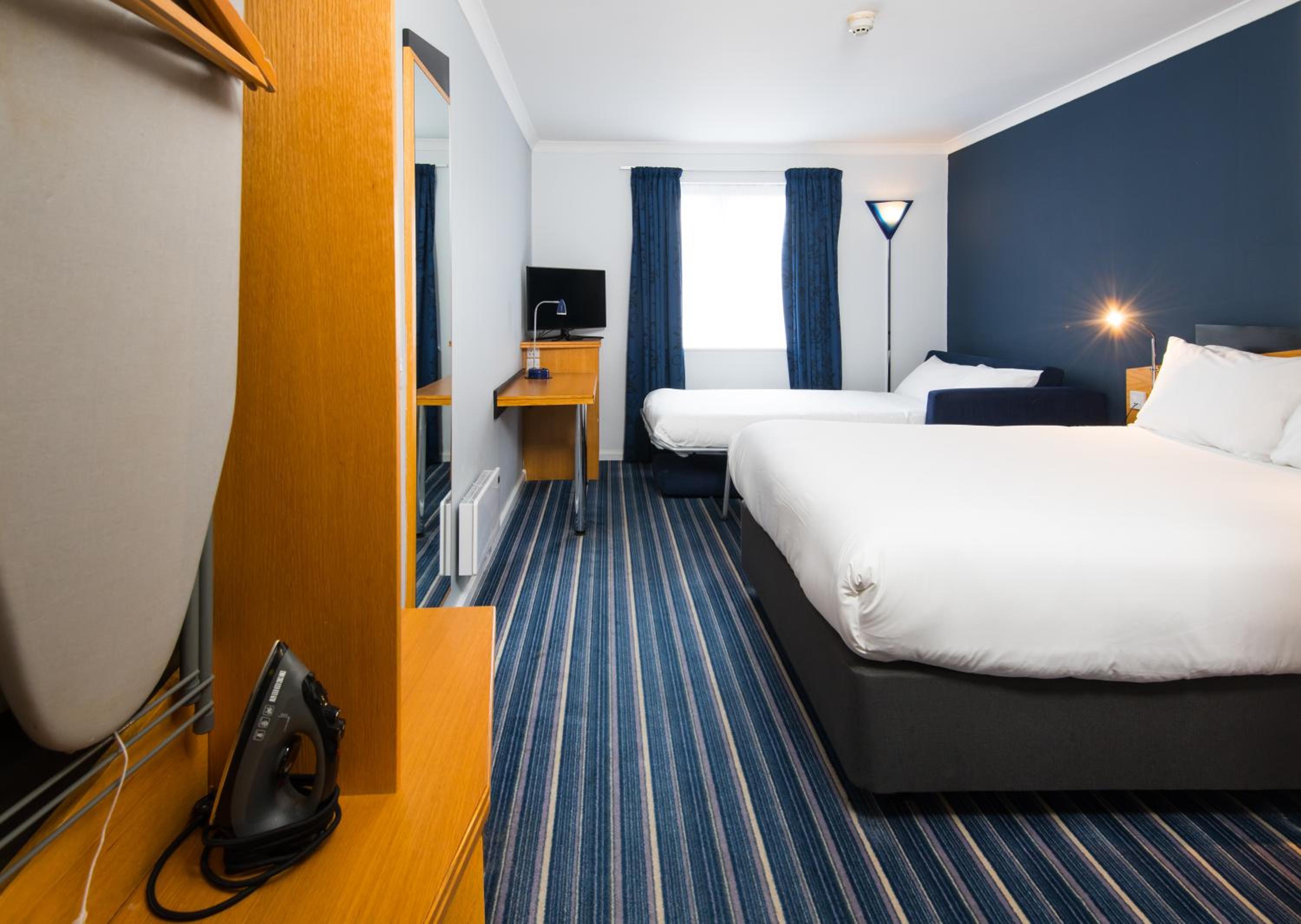 Holiday Inn Express MANCHESTER - EAST by IHG